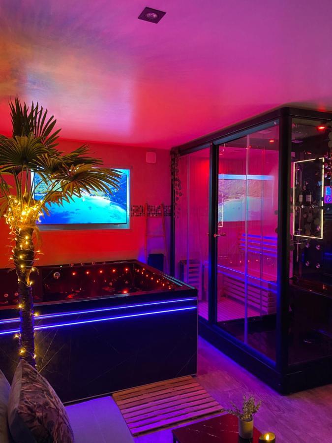 Bioty Chill & Spa Ле Блан-Менил Екстериор снимка